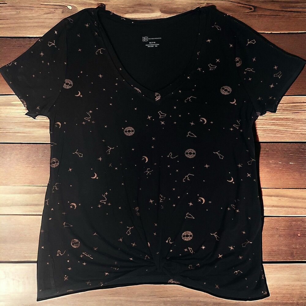 No Boundaries Black Conversational Woman Tee Shirt Top SZ/ M